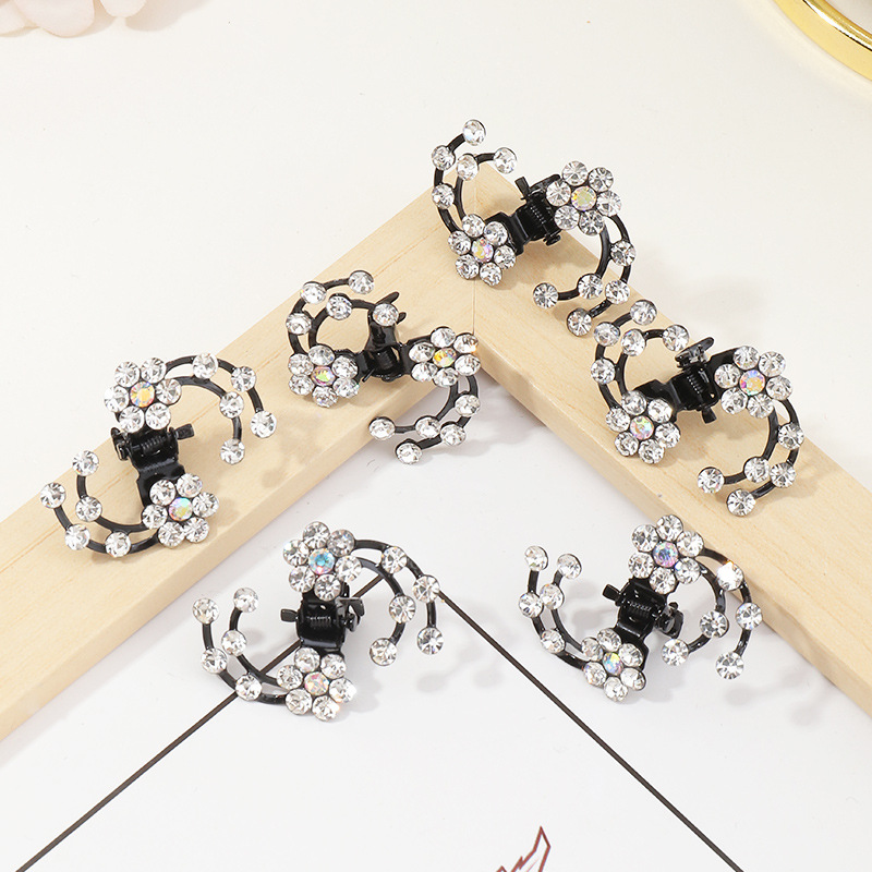 Mini Clip Coreano Con Flecos De Diamantes De Imitación display picture 4