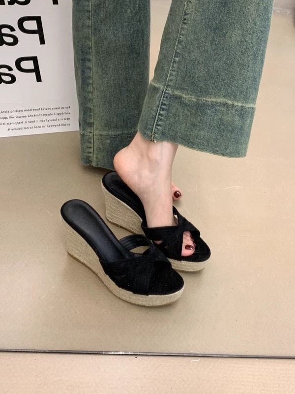 ミント曼波緑 ~ 2025新型の小さい背の厚いサンダルの女性の草編みの坂とスリッパの外はハイヒールを履いています。|undefined