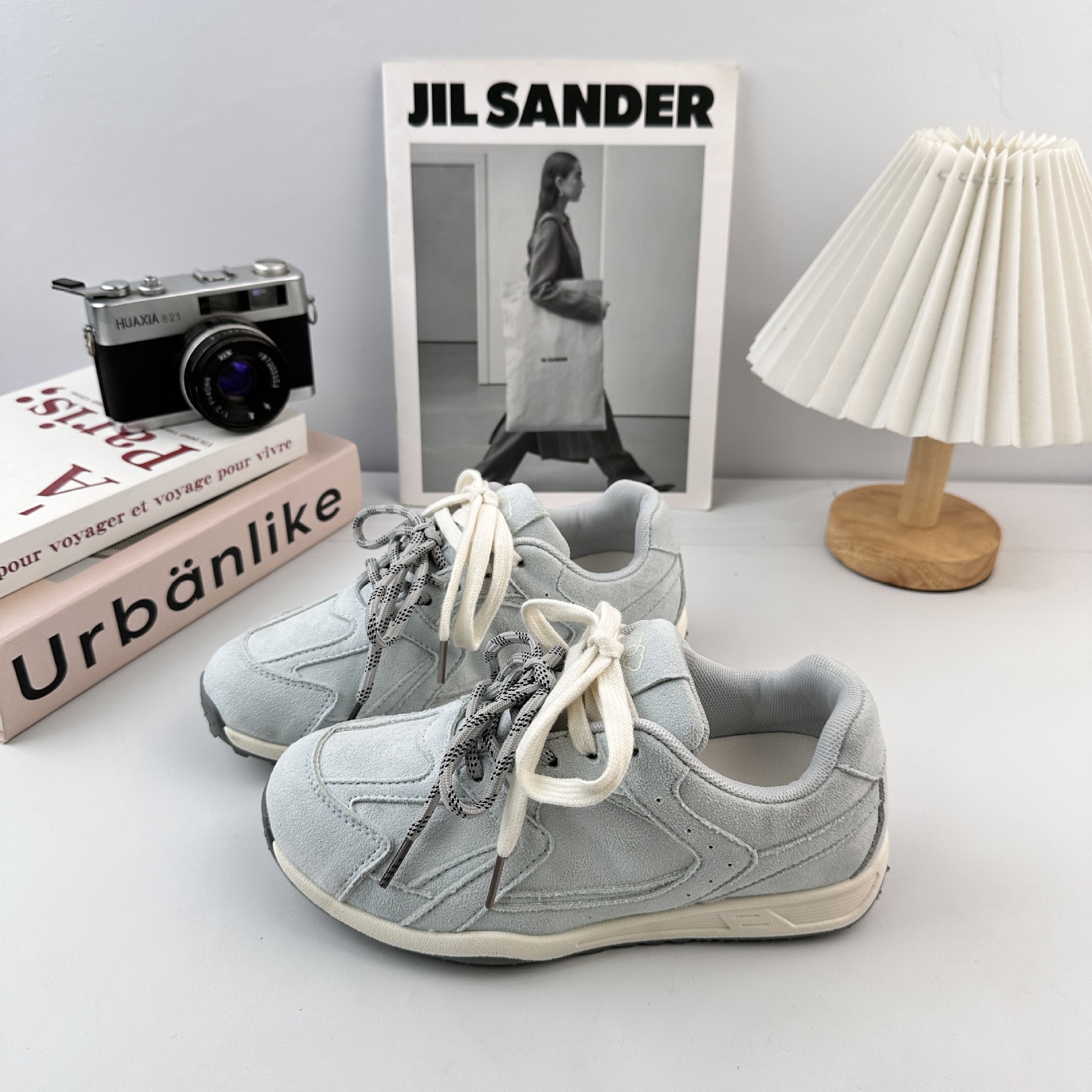 Yuanbo 2025 otoño nuevos estudiantes pequeños zapatos blancos universales de mujer coreana Agan De-Trainer zapatos de mujer Harajuku