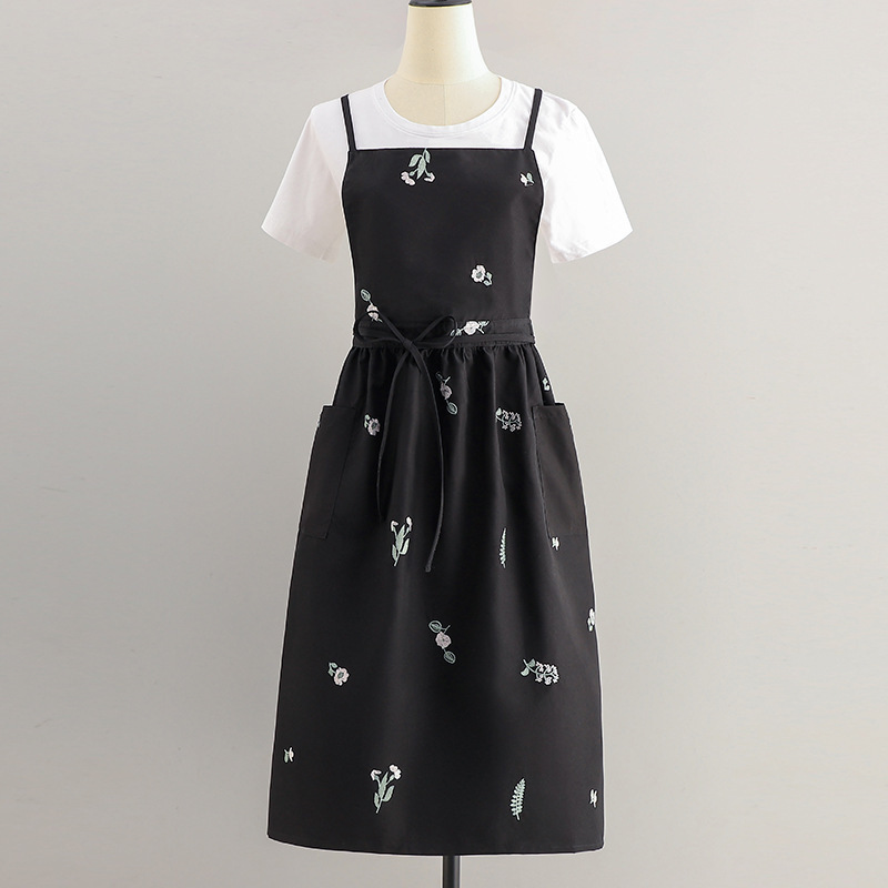 卸売ファッション刺繍エプロン家庭用大人のキッチン耐油調節可能な黒サスペンダー作業服女性ホーム|undefined