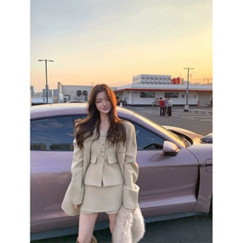 时尚休闲套装;连衣裙;女式T恤