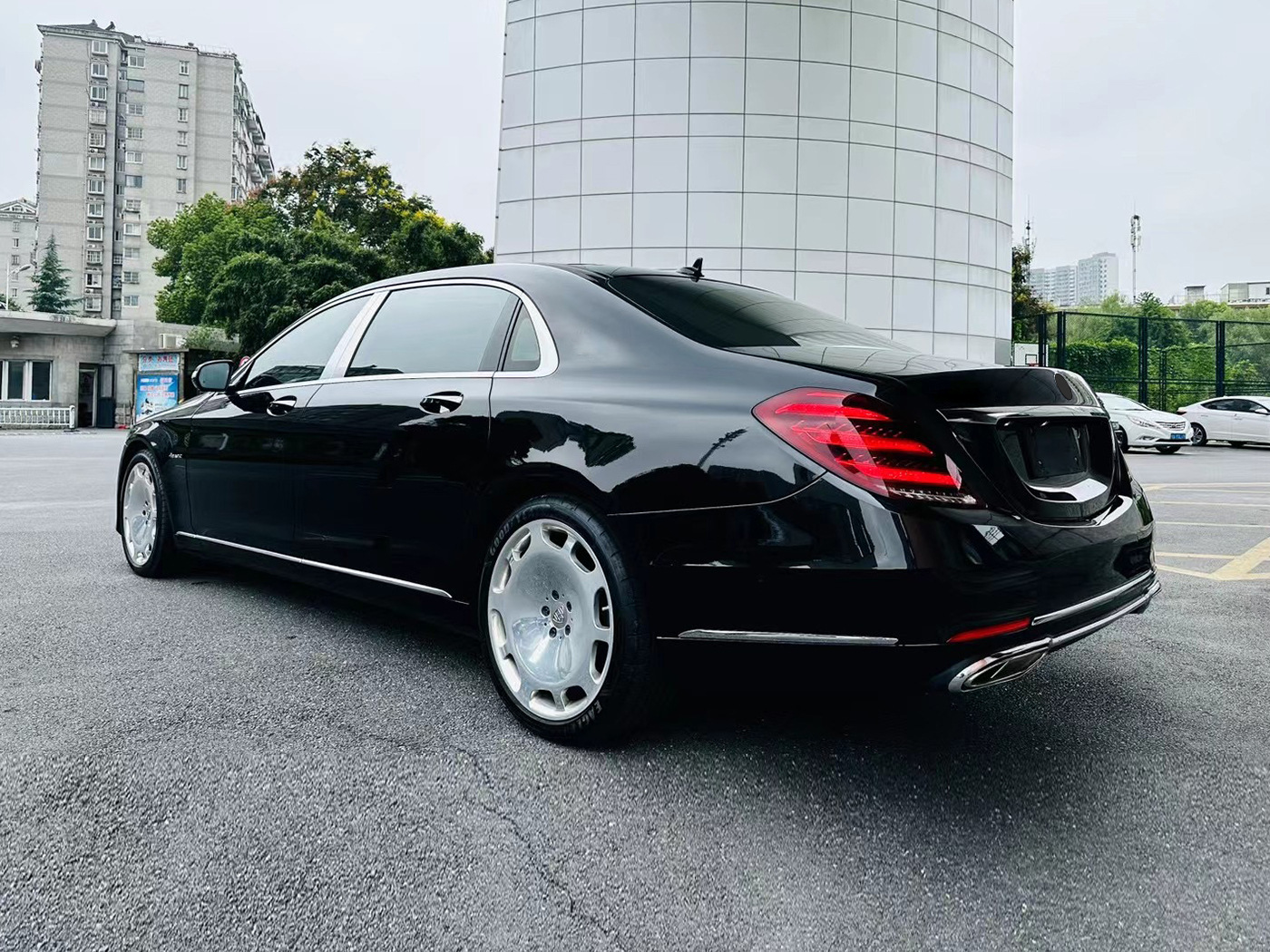 Suitable for Mercedes-Benz S-Class W222 Old Model to New Amg65/63/S450 Sports Maybach Body Kit Front and Rear Bumper Modification