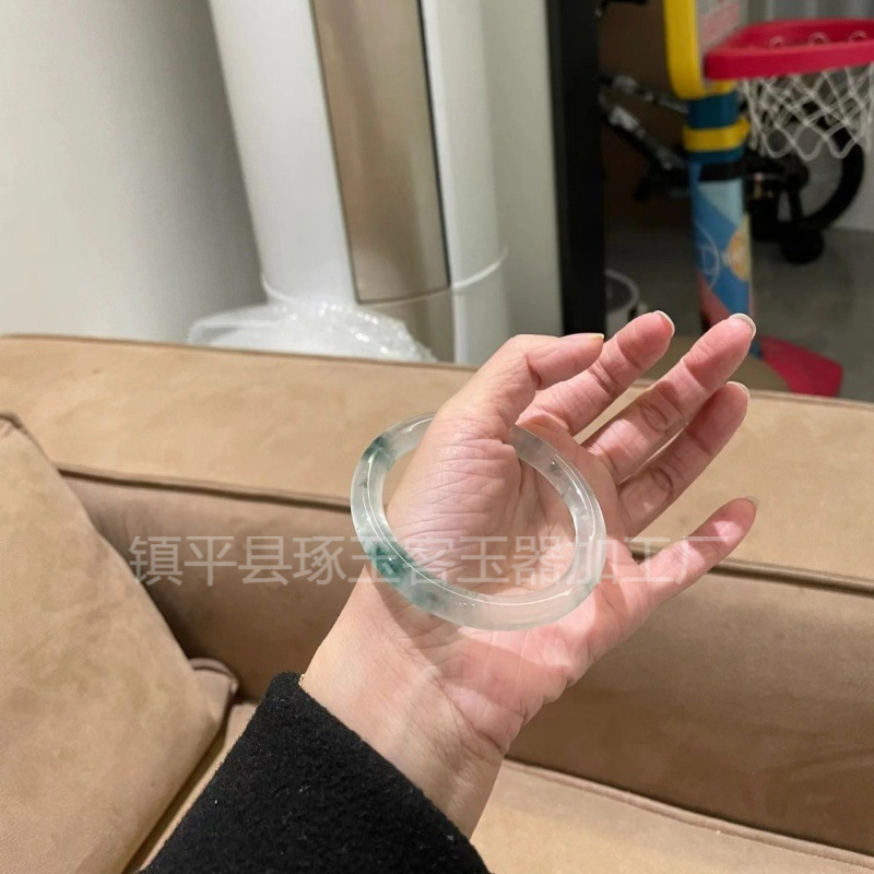 翡翠平は独龍玉氷種の花玉ブレスレット石英岩玉の花の細い本の同金をまねています。|undefined