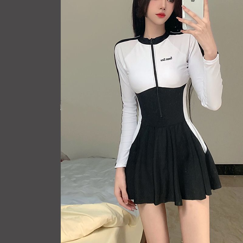 One-piece swimsuit women's belly-covering slimming conservative swimsuit student swimming pool special long sleeve sun protection sports swimsuit