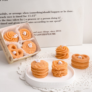 Cookies Aromatherapy Candle Wholesale Gift Box Accompanying Gift Indoor Handmade Gift Fragrance Gourmet Style Wax