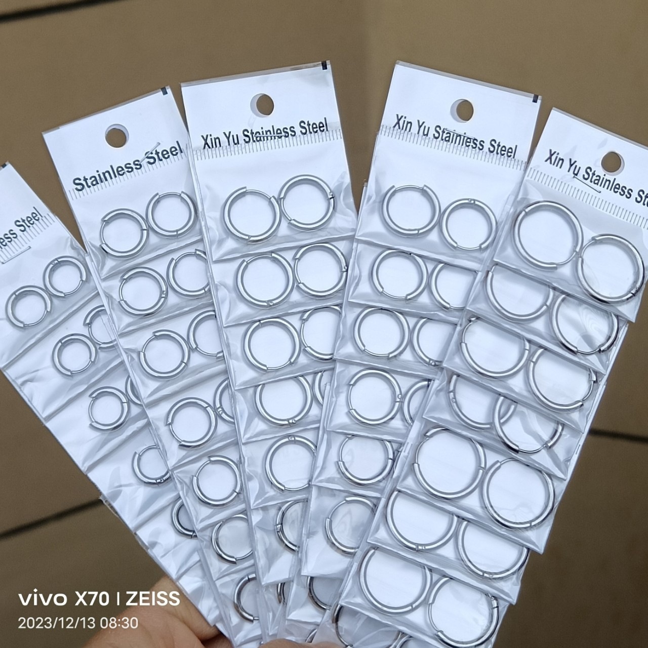 2.5 pendientes de acero de titanio gruesas y el mismo modelo crian orejas joyas de moda con pendientes de acero inoxidable con hilo redondo personalizado image 5