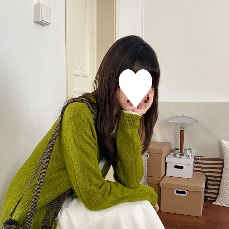 跨境奶兔星球-自制 镂空毛衣小花边针织开衫外套女秋5新正肩衣杏