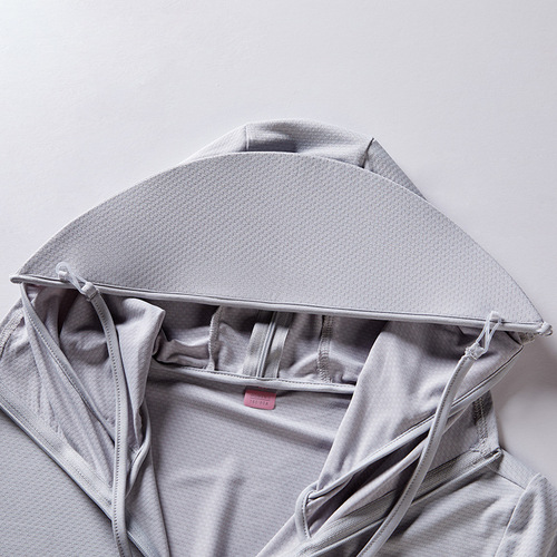 New summer sun protection clothing for women UPF50+ anti-UV ice silk thin jacket for men with removable brim skin clothing