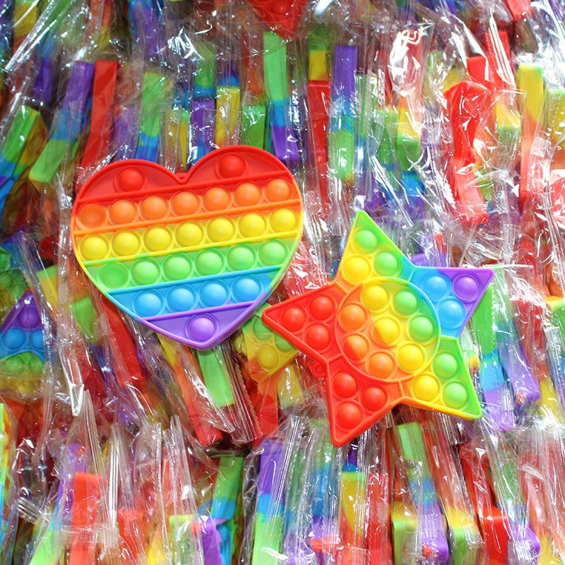Juguetes de descompresión de ventilación para niños Presione la música, color del arco iris, control de roedores, juguetes educativos pioneros, puestos de juegos de mesa al por mayor