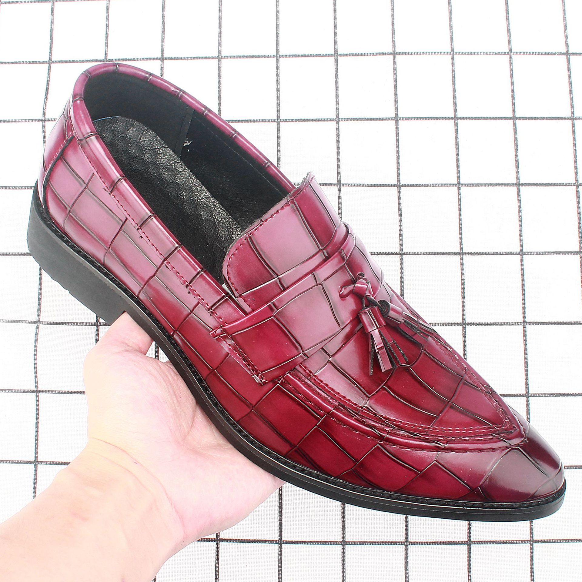 Ӣ�׸���������װƤЬ�к����＾������Ь͸����������ճ�Ь242