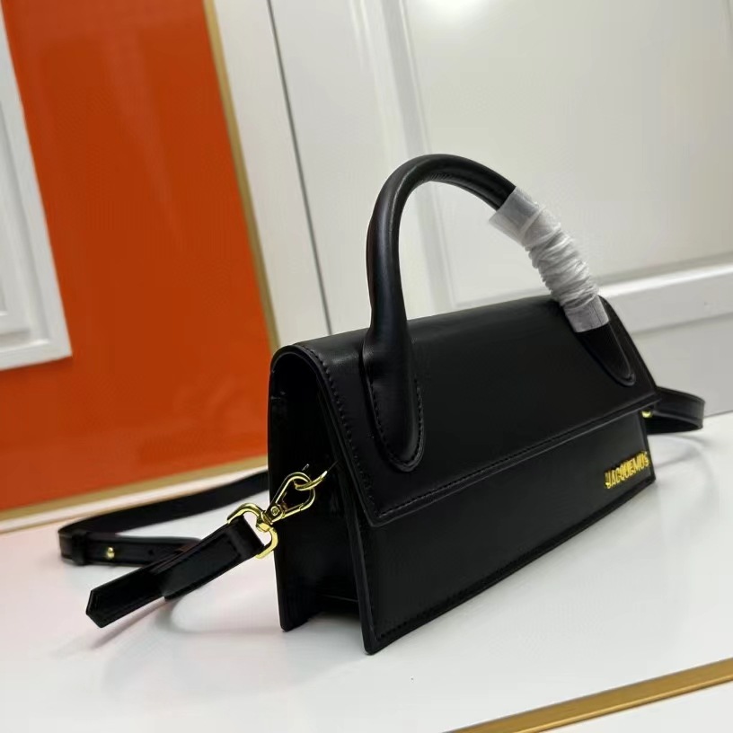 JACQUEMUS COWHIDE 디자인 INS 프랑스 브랜드 패션 플립 온 섬유 핸드백 어깨 크로스 바디 작은 광장 가방
