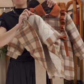 新款女童夹棉复古格子呢大衣2025秋冬加厚加棉保暖外套