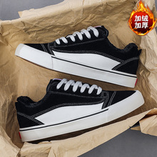 加绒帆布鞋男女冬季款韩版板鞋情侣款运动保暖棉鞋休闲鞋街拍板鞋
