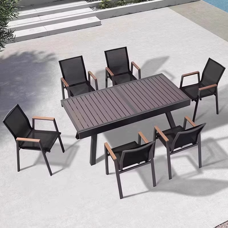 Mesa y silla de patio al aire libre, madera plástica, casa nórdica, patio al aire libre, jardín al aire libre, balcón, combinación de terraza de ocio