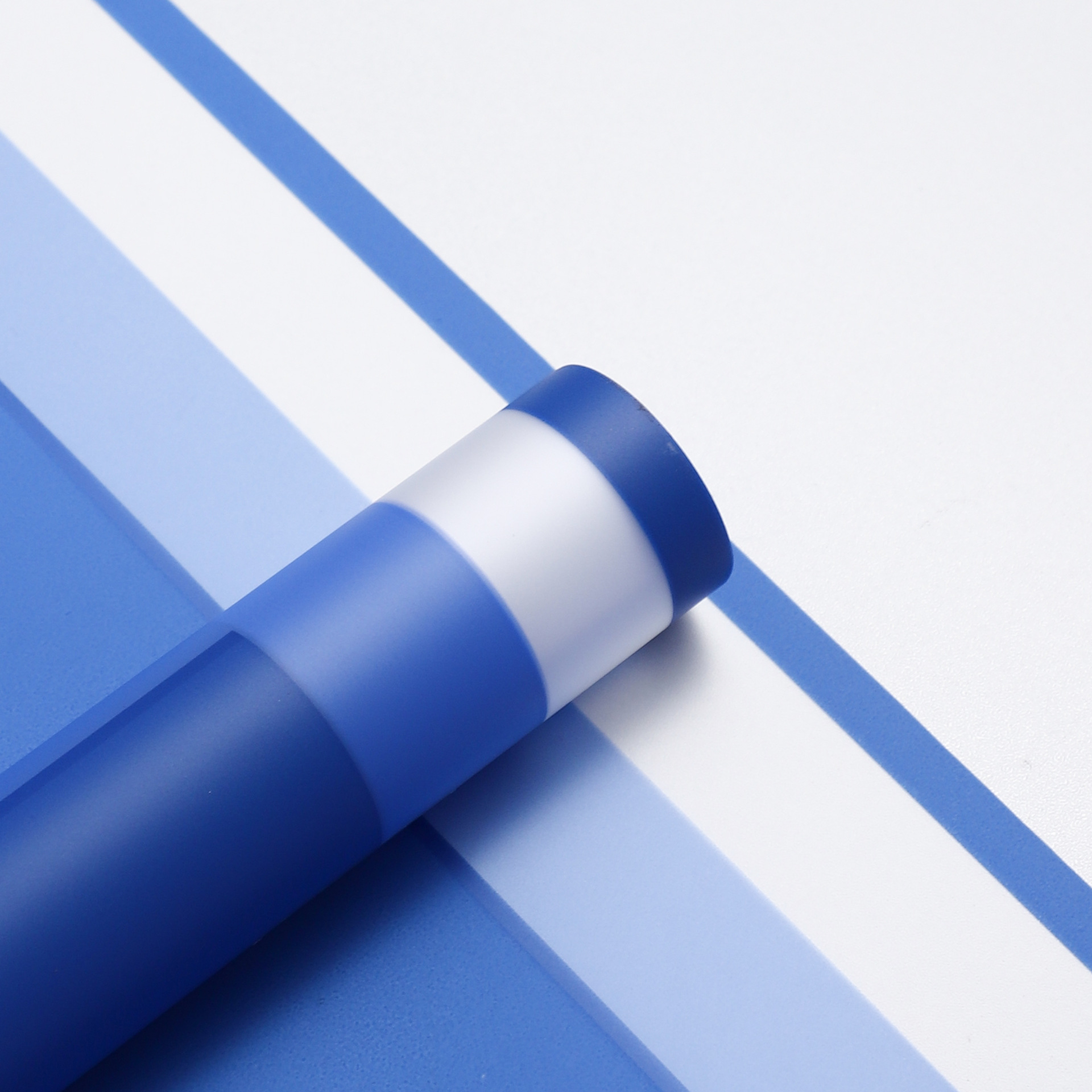 Papel de Regalo Floral Elegante, Impermeable, con Borde de Color Mate, Papel para Envolver Flores, Papel de Regalo de Li Zhiran