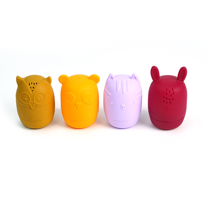 Set de cuatro piezas de juguetes de baño de animales 1