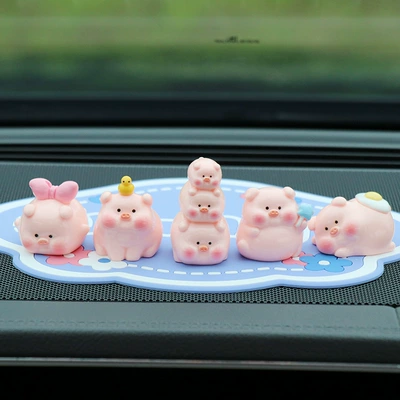Car Dashboard Display Decorations, Car ornaments - 5-little-pigs-blue-lucky-mat