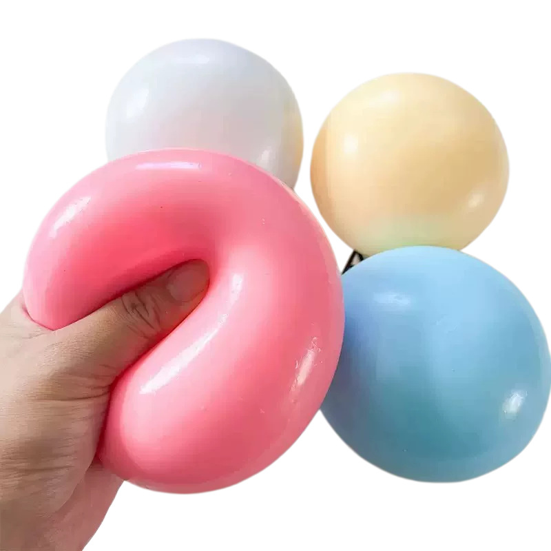 Frutas transfronterizas de simulación amazónica fresa pellizco de pellizco de ventilación rebote lento juguete descompresión ventilación bola de harina de fresa