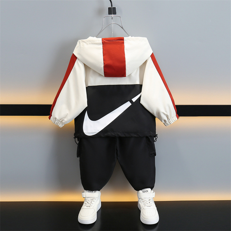 남자들의 가을 시원한 잘 생긴 세트 2024 새로운 외국 스타일의  봄과 가을 온라인 빨간 옷 유행 아이들의 잘 생긴 투피스 세트