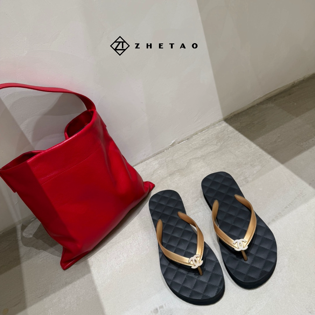 2025 новый летний стиль с толстой подошве шлепанцы женские туфли 2.6 толщина пляжные женские сандалии