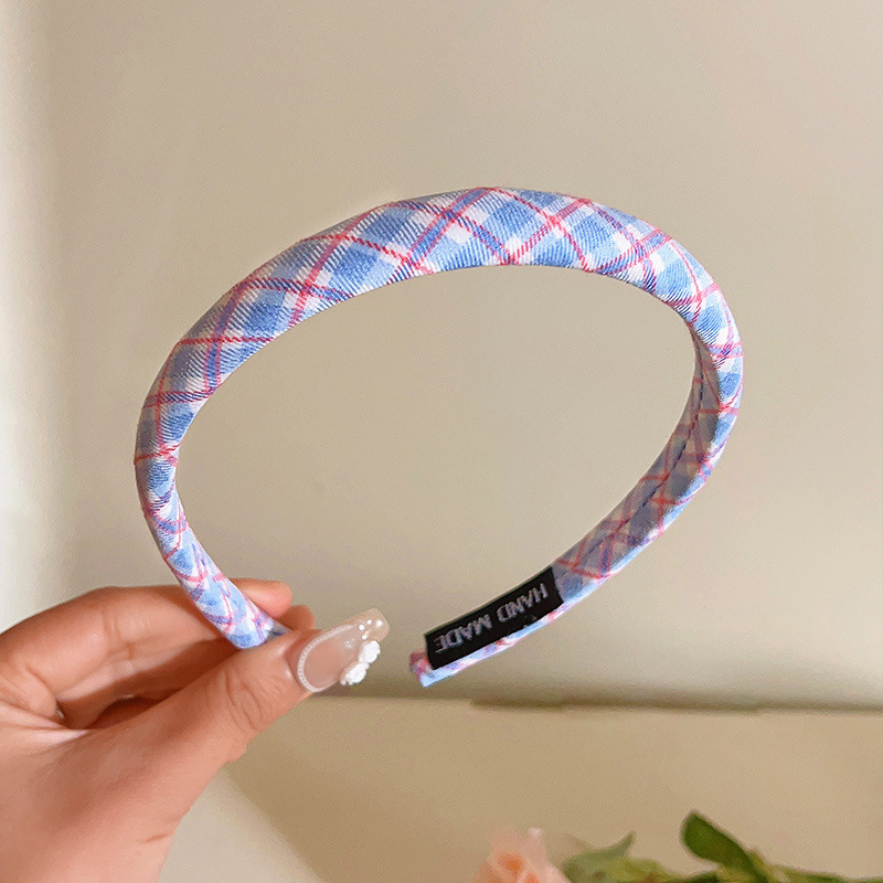 Primavera pequeña diadema fresca para mujer 2025 celebridad de Internet nuevo estilo salvaje fuera de estilo coreano horquilla de cabello prensado diadema accesorios para la cabeza