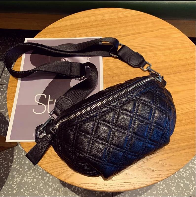 Cowhide Chest Bag for Women 2025 New Casual Crossbody Waist Bag for Women Trendy Ins High-End Versatile Shoulder Bag Saddle Bag