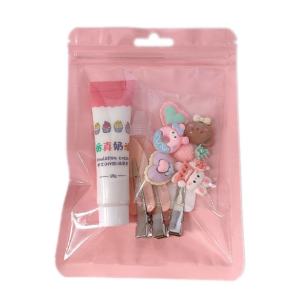 Cream hairgrip