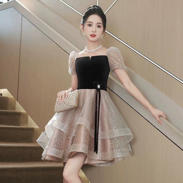 Short black