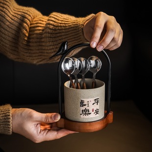 ���չ���޵������Ͳ������ʽ�͹��й��L��ľ������\�M�����b