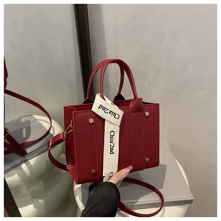 跨境bags2025秋冬包包女潮百搭托特包绣花字母手提包斜挎通勤女包|undefined