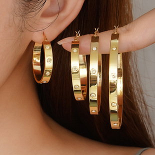 ���h�׺�C���Ƕ�~�~���|�18k��INS�L���|����OӋ��С��С���L
