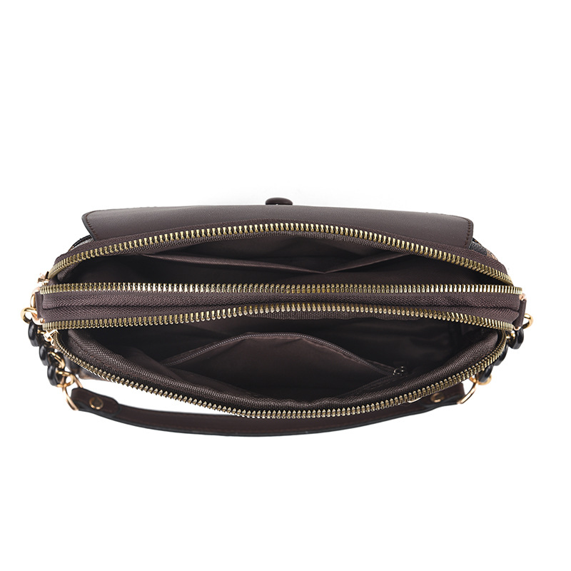 2023 New Fashion Small Bag Women's Middle Aged Women's Bag Large Capacity Soft Leather Mom's Bag One Shoulder Fashion Bag_voghion.com