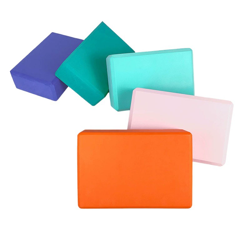 Танцевальный кирпич Дети коснулись камня через реку