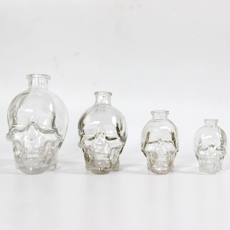 750ml 骷髅头玻璃瓶 头骨玻璃瓶 洋酒瓶 醒酒器 酒吧创意空酒瓶厂
