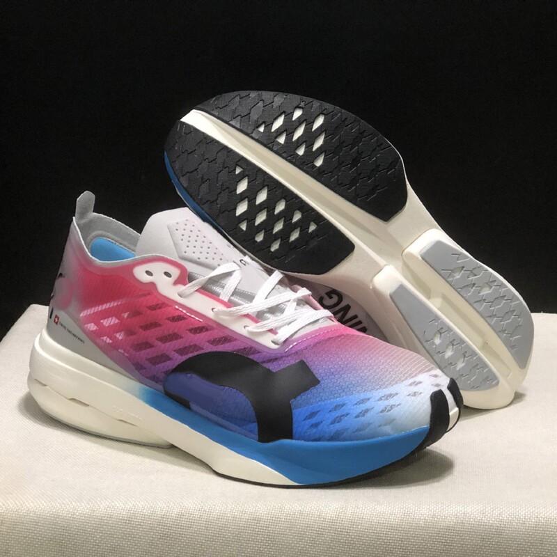 Cross-border On Running Cloudboom Strike Gradient Men's and Women's Cushioned Wear-Resistant Racing Carbon Plate Sports Running Shoes