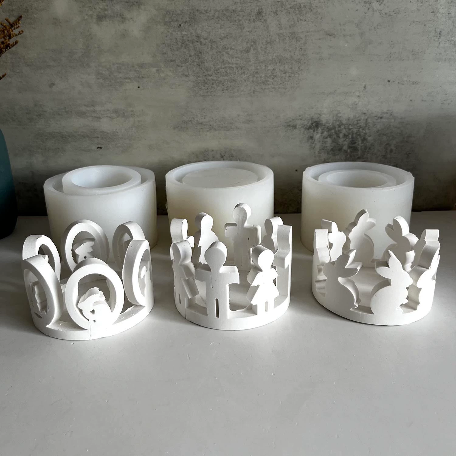 Hollow ring rabbit lamp silicone mold tea lamp candlestick Easter gypsum ornament mold