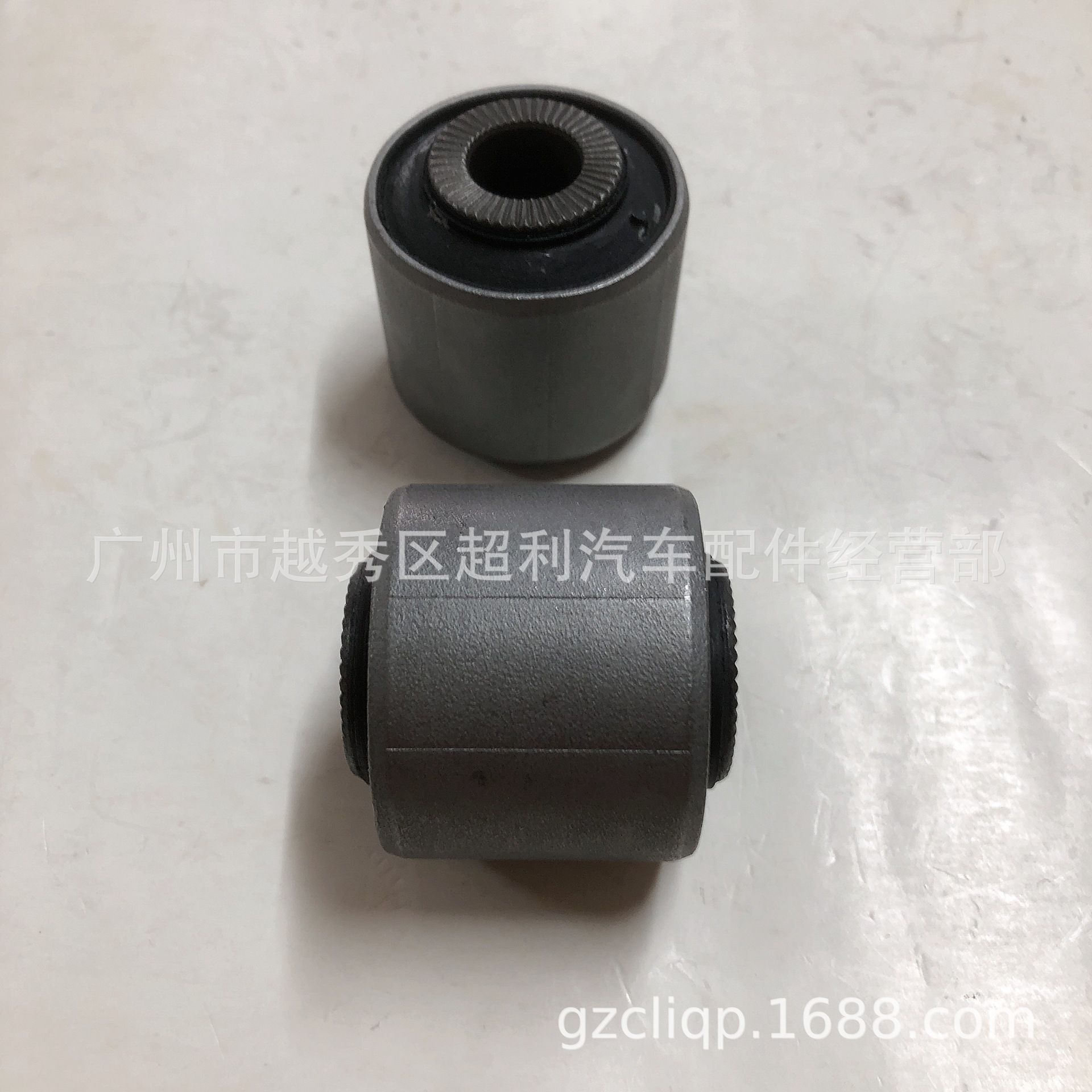 Applicable to 48714-0R040 48725-0R040 ACA33 ASA44 RAV4 14-hole rear control arm bushing