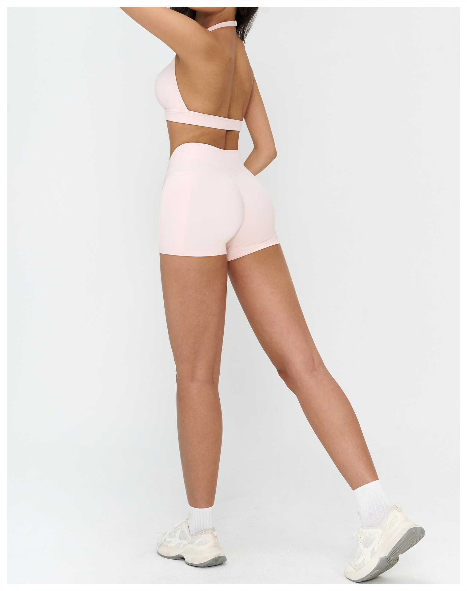 Ensemble yoga pour femme avec col montant et fermeture éclair_voghion.com