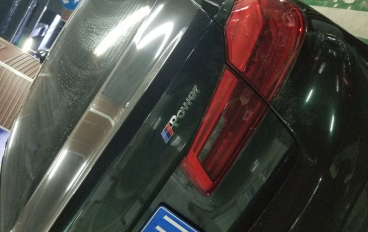 Suitable for BMW Mpower tail emblems, new 3 Series, 5 Series, 7 Series, X1, X3, X4, X5, and X6 models; used for modifying and adding M emblems to cars