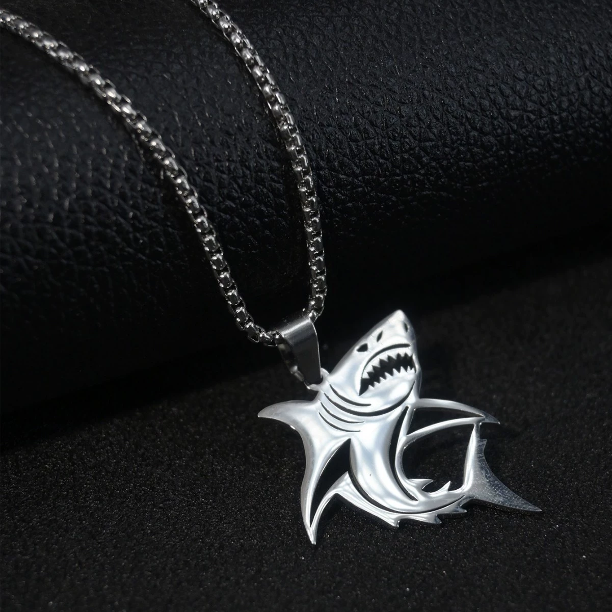 Кулон, ожерелье из нержавеющей стали Shark, неоновый универсальный аксессуар, панк-стиль