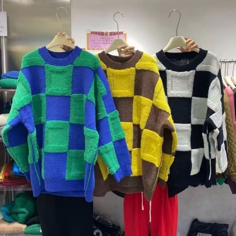 2021 Winter New Women's Checkerboard Thickened Sweater Fashionable Elegant Korean Loose Long Sleeve Flocking Knitted Sweater 2021 Winter New Women's Checkerboard Thickened Sweater Fashionable Elegant Korean Loose Long Sleeve Flocking Knitted Sweater