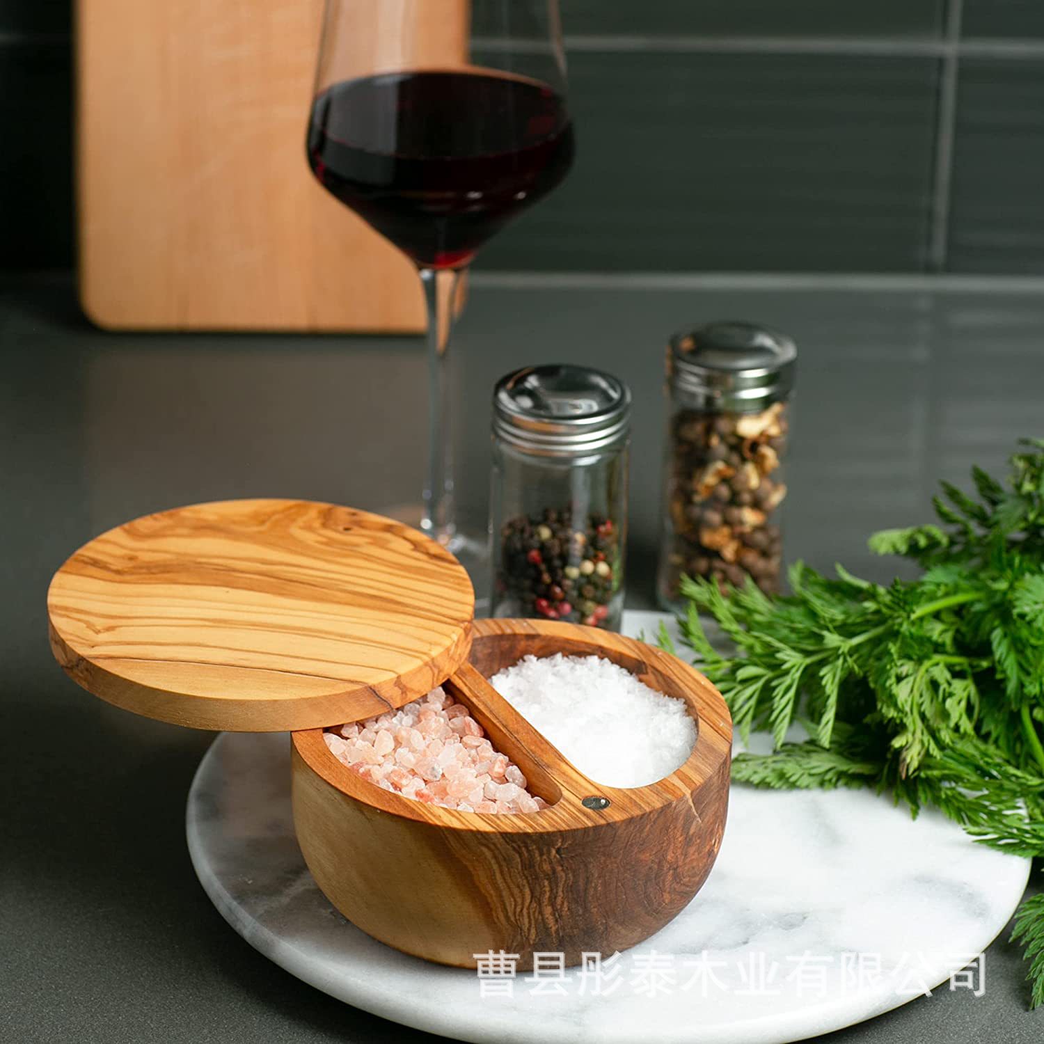 Customized solid wood rotating lid with magnet lock Salt Pepper Candy spice storage seasoning box customized