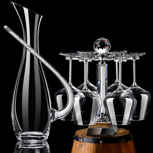 Factory direct sales crystal glass gold foil red wine glass high-end diamond wine glass goblet leather suitcase set on behalf of