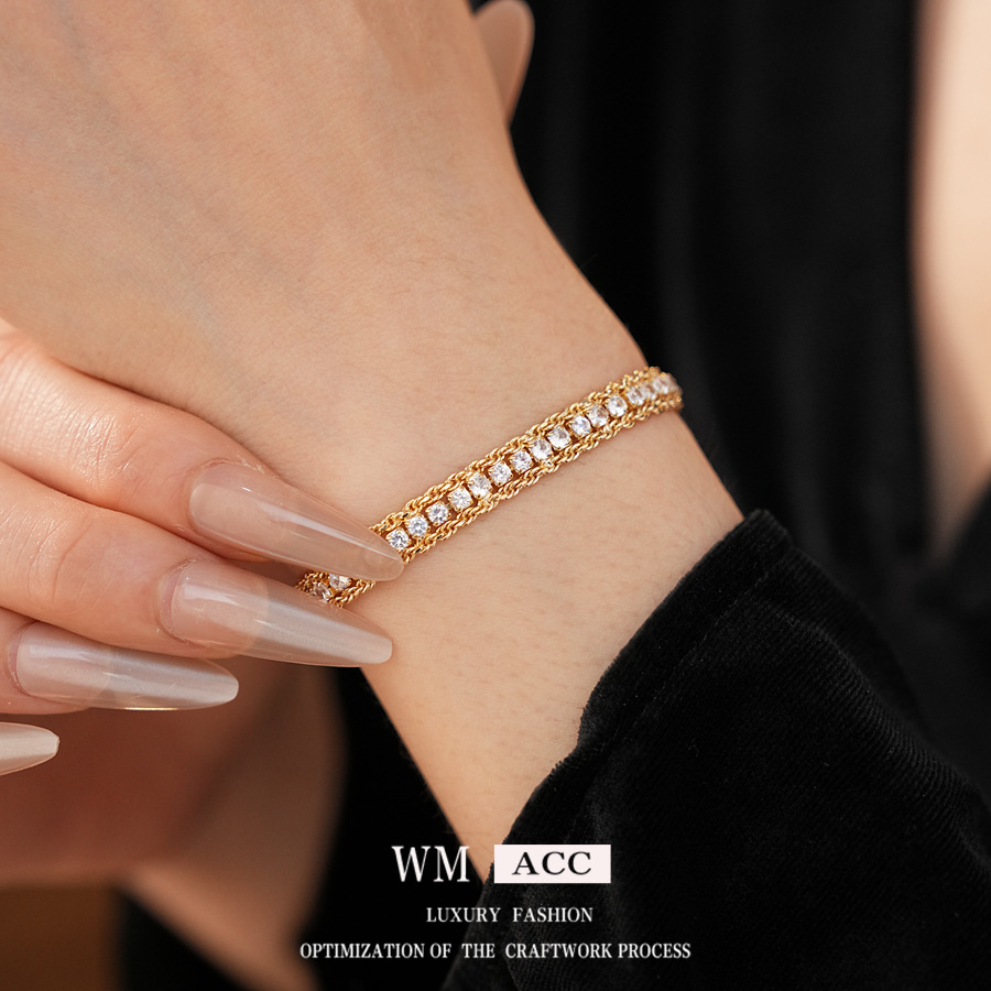 Pulsera de lujo ligera y ajustable con cadena de diamante ultra brillante, pulsera de moda de alto nivel, nicho de diseño, joyas para mujeres