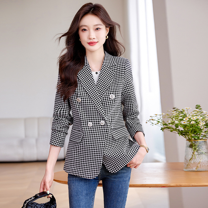 Black and White Plaid Suit Jacket Women's 2024 Autumn New Design Sense Elegant Slim-fit Slim-fit Professional Suit Top