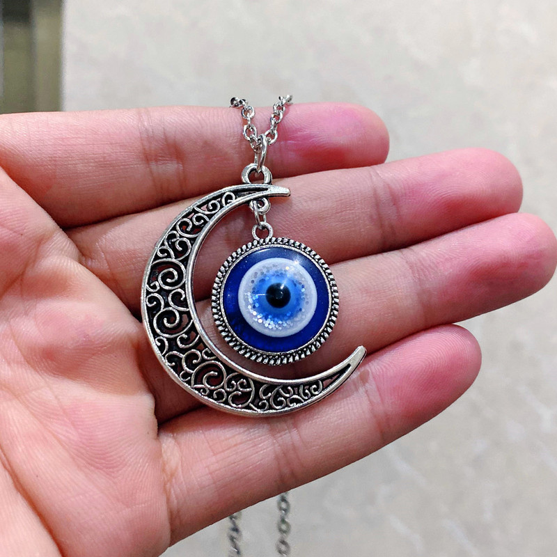 Fashion Accessories Turkey Blue Eyes Evil Eye Pendant Alloy Moon Accessories Necklace Creative Personality Design