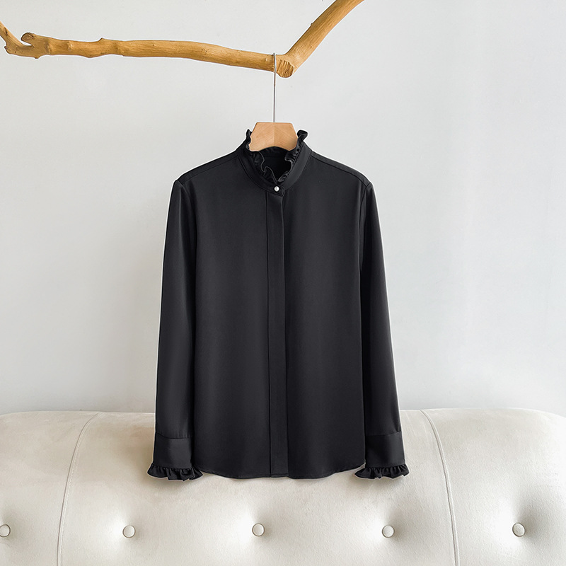 秋の新スタイルライトラグジュアリーデザインニッチサテンフレンチスイート耳立ち襟白シャツレディース人気トップス
