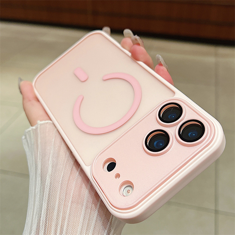 Aplicable para iPhone17pro escudo de succión magnética para teléfonos móviles de silicona 16promax cinta de esmerilado lente cubierta protectora de película