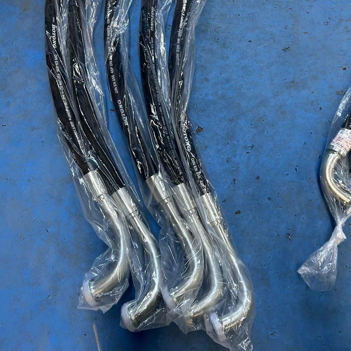 PC360-7全车优质软管厂家优惠直销07298-01212      07297-01015