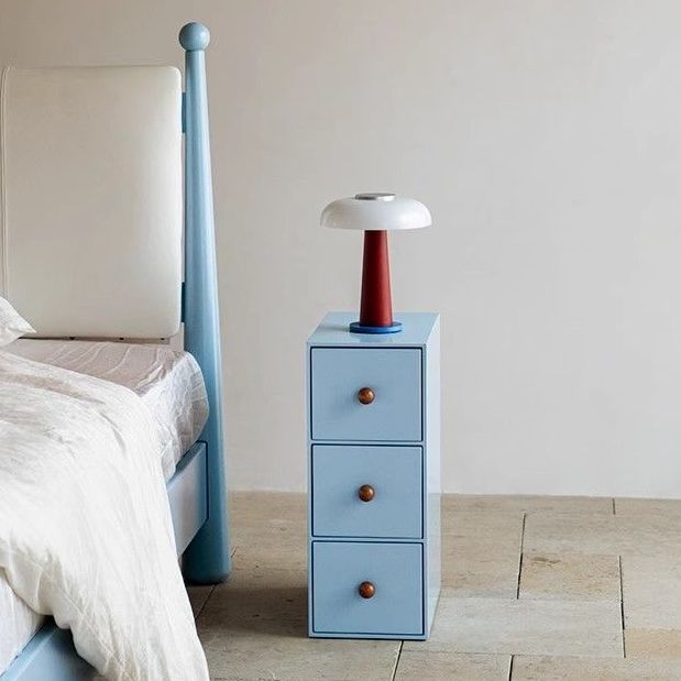 Dopamine Solid Wood Bedside Table Simple Small Bedroom Space-Saving cm Creative Bedside Table with Multi-Layer Drawers Extremely Narrow